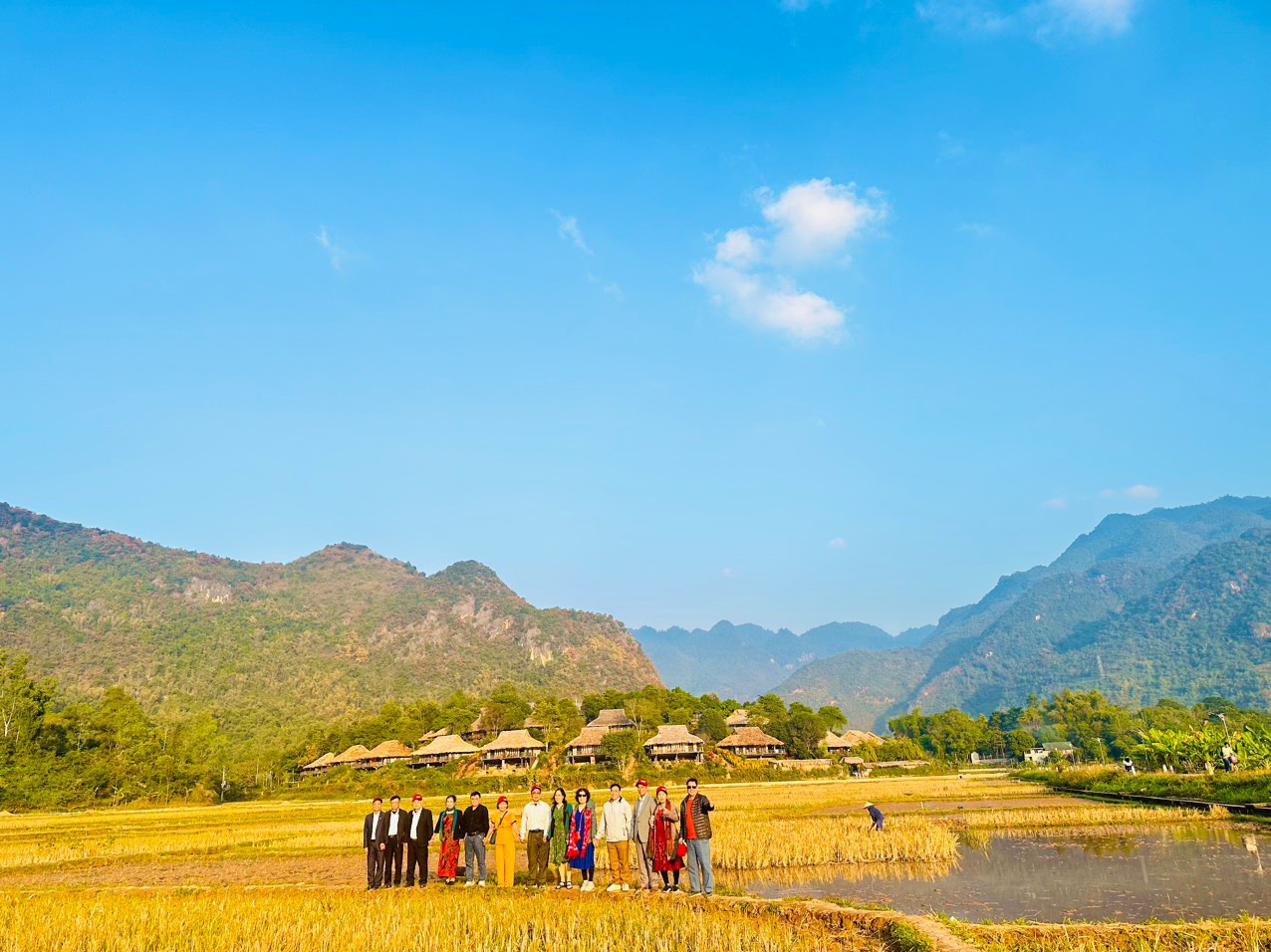 Hướng Dẫn Chi Tiết Du Lịch Mai Châu Tự Túc Trong 2 Ngày 1 Đêm